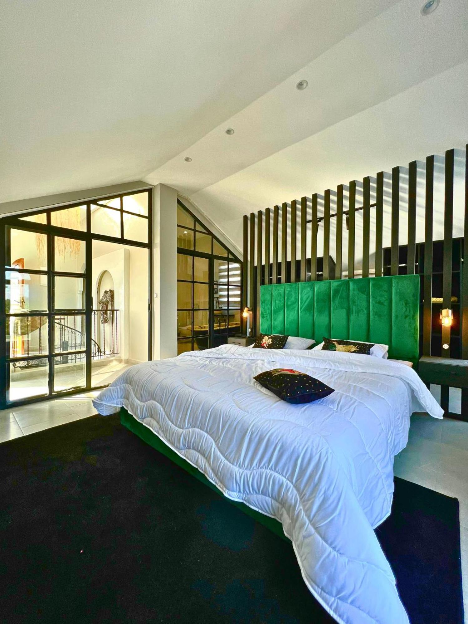 La Finca - 3Br Seaside Villa With Private Pool & Bbq 탕헤르 외부 사진