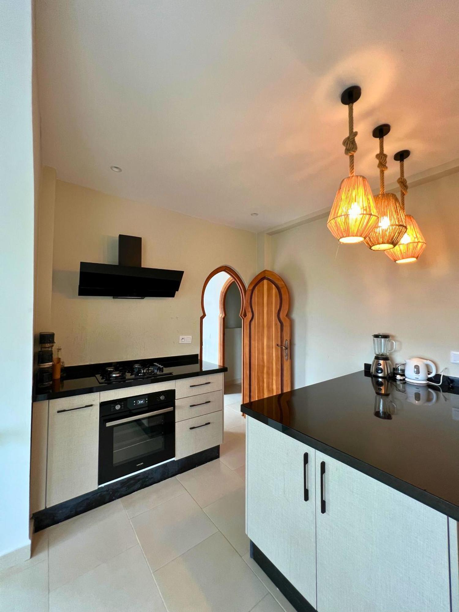 La Finca - 3Br Seaside Villa With Private Pool & Bbq 탕헤르 외부 사진